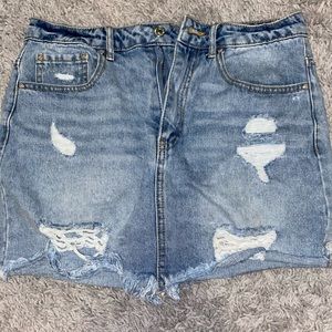 denim skirt